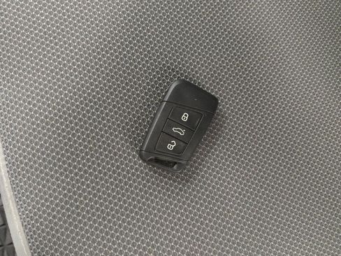 Used 2024 Volkswagen Taos S w/ MDO Package image 32