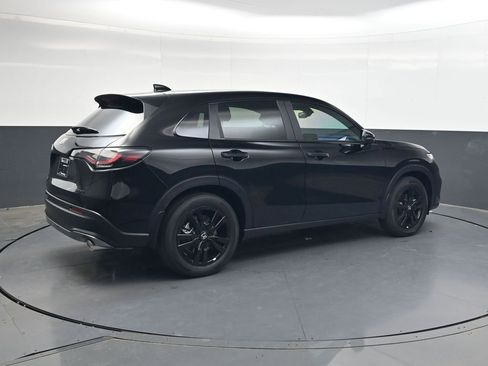 New 2026 Honda HR-V Sport image 4