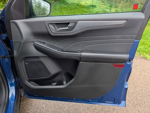 Used 2023 Ford Escape Active w/ Tech Pack #1 image 35