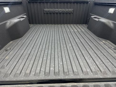 Used 2024 Toyota Tacoma TRD Off-Road AWD/4WD image 79