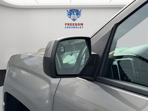 Used 2017 Chevrolet Silverado 1500 LT w/ All Star Edition image 13