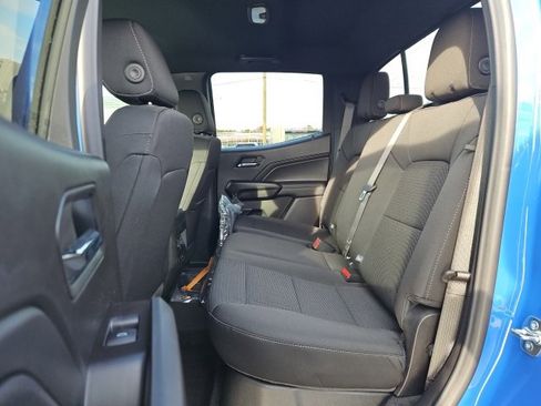 New 2026 GMC Canyon Elevation w/ Convenience Package image 17