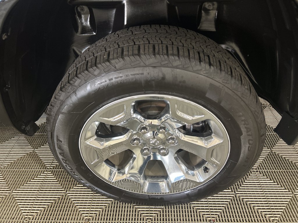 Used 2022 RAM 1500 Big Horn AWD/4WD image 11