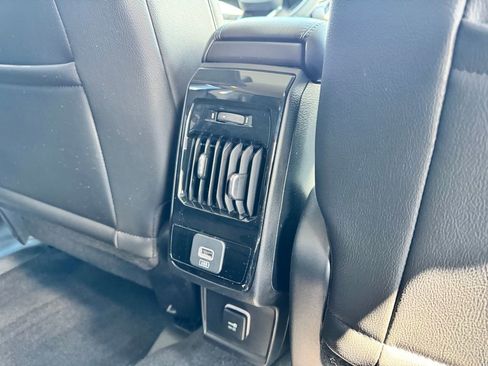 Used 2022 Jeep Compass Latitude image 15