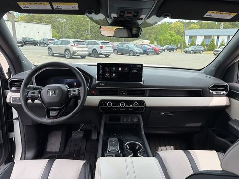 Certified 2026 Honda Passport TrailSport Elite image 8