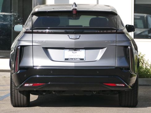 Certified 2023 Cadillac Lyriq 2WD image 4