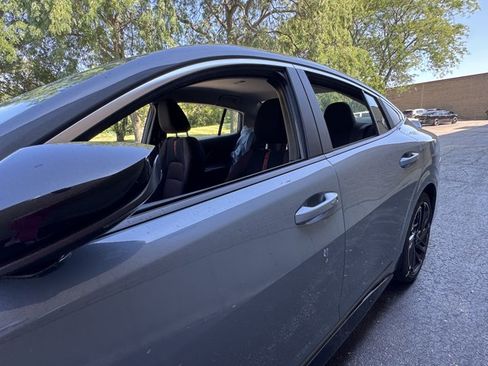 New 2026 Nissan Sentra SR w/ Floor Mat Package FWD image 24
