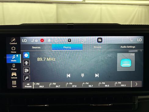 Used 2025 Jeep Wrangler Unlimited Sahara w/ Safety Group AWD/4WD image 21