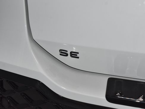New 2026 Volkswagen Tiguan SE R-Line AWD/4WD image 23