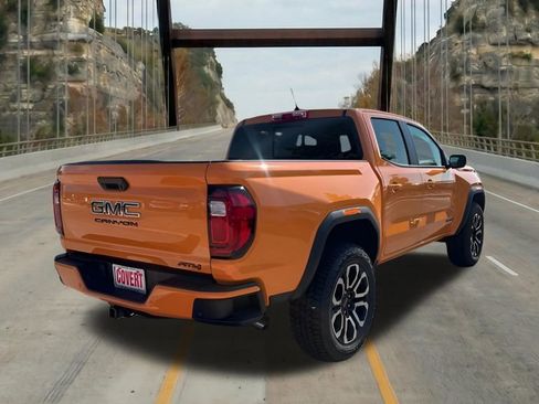 New 2026 GMC Canyon AT4 w/ AT4 Premium Package AWD/4WD image 10