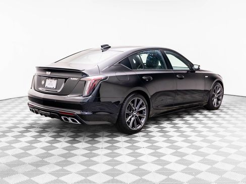 Used 2025 Cadillac CT5 V RWD image 5