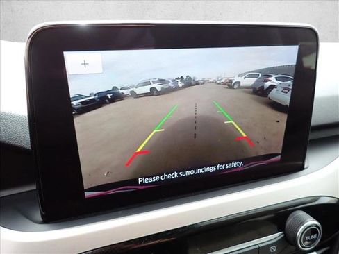 Used 2022 Ford Escape SE image 20