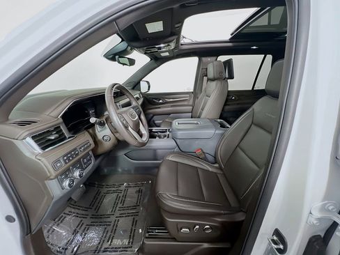 Certified 2024 GMC Yukon Denali w/ Denali Reserve Package image 21
