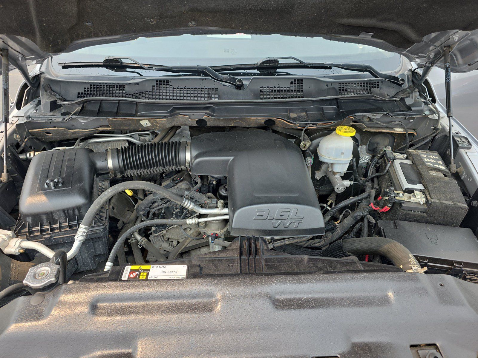 Used 2022 RAM 1500 Classic SLT w/ Protection Group AWD/4WD image 7