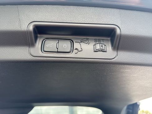 Used 2025 Ford Explorer ST w/ Sun And Sound Package AWD/4WD image 7