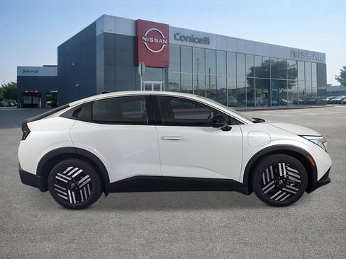 New 2026 Nissan Leaf SV+ w/ Floor Mat Package (SV+) image 6