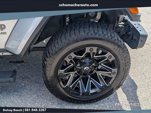 Used 2020 Jeep Wrangler Unlimited Rubicon AWD/4WD image 19