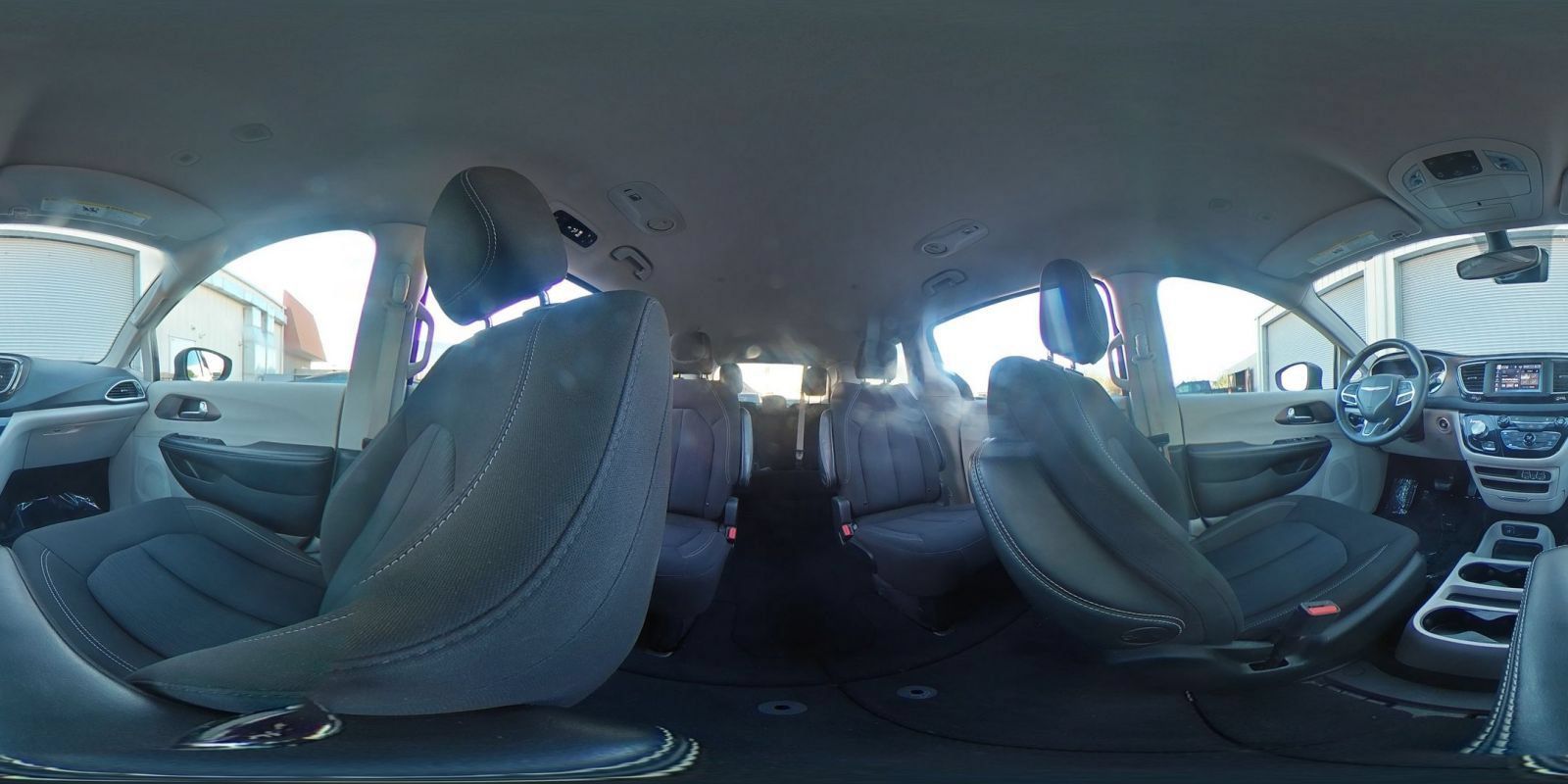 Used 2023 Chrysler Voyager LX FWD image 44