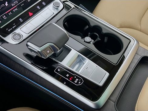 New 2026 Audi Q7 3.0T Premium Plus image 17