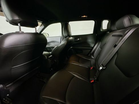 Used 2021 Jeep Compass Latitude AWD/4WD image 12