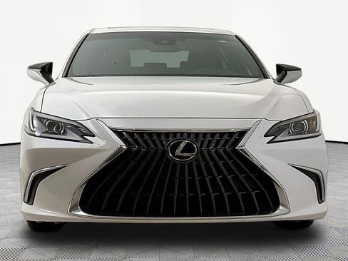 Used 2022 Lexus ES 350 w/ Accessory Package FWD image 2