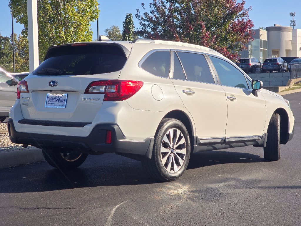 Used 2019 Subaru Outback 2.5i Touring w/ Popular Package #3A AWD/4WD image 27