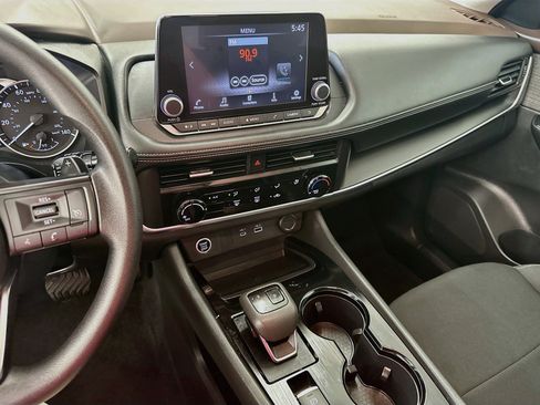 Used 2023 Nissan Rogue S AWD/4WD image 25