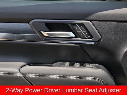 New 2027 GMC Terrain Elevation w/ Elevation Premium Package FWD image 27