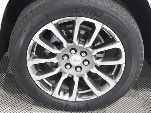 Used 2023 GMC Acadia Denali AWD/4WD image 40
