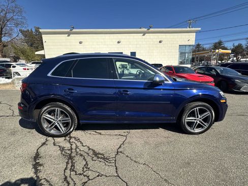 Used 2019 Audi SQ5 Premium image 2