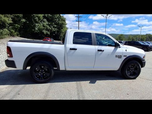 Used 2024 RAM 1500 Warlock w/ Trailer & Traction Group AWD/4WD image 9