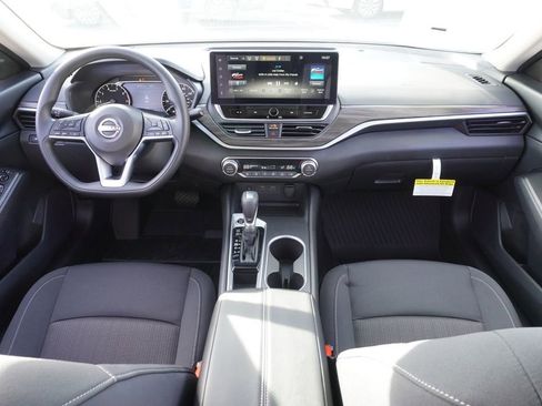 Certified 2025 Nissan Altima 2.5 SV w/ SV Special Edition Package image 11