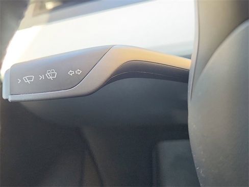 Used 2023 Tesla Model 3 Performance image 17