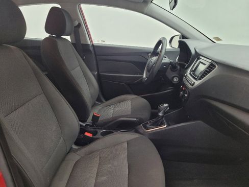 Used 2021 Hyundai Accent SE FWD image 21