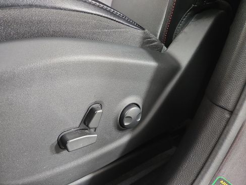 Certified 2022 Jeep Cherokee Trailhawk w/ Sun, Sound & Nav Group image 35