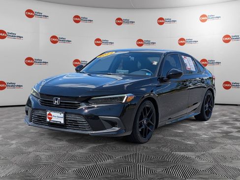 Used 2022 Honda Civic Sport image 1
