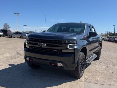 Used 2021 Chevrolet Silverado 1500 LT Trail Boss w/ Bed Protection Package image 4