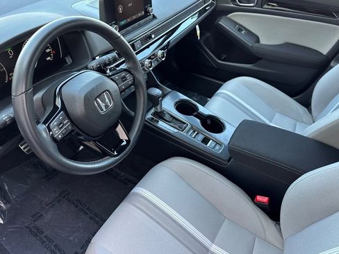 Certified 2025 Honda Civic Sport image 14
