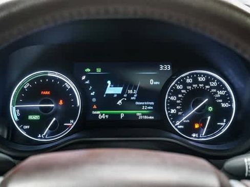 Certified 2023 Toyota Sienna Platinum image 26