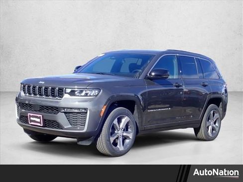 New 2026 Jeep Grand Cherokee Limited image 1