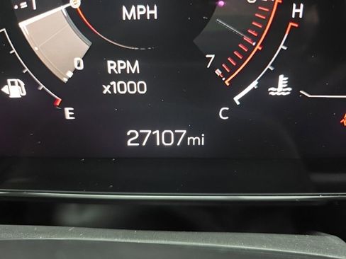 Used 2025 GMC Terrain Elevation AWD/4WD image 30