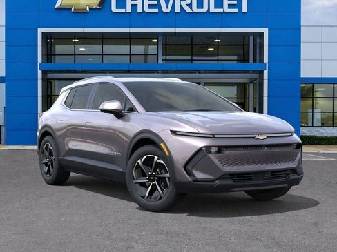 New 2026 Chevrolet Equinox EV LT image 7