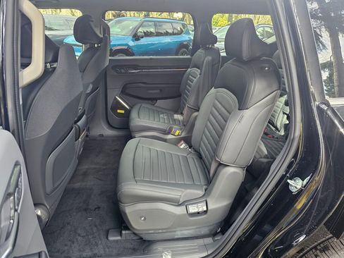 New 2026 Kia EV9 Land image 23