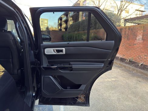 Used 2021 Ford Explorer ST w/ Equipment Group 401A image 16