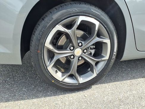 Used 2023 Chevrolet Malibu LT image 32