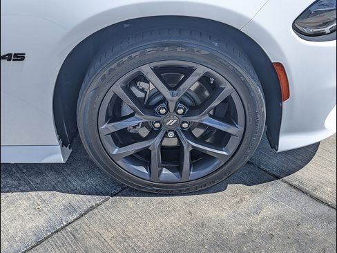 Used 2023 Dodge Charger R/T w/ Plus Group RWD image 19