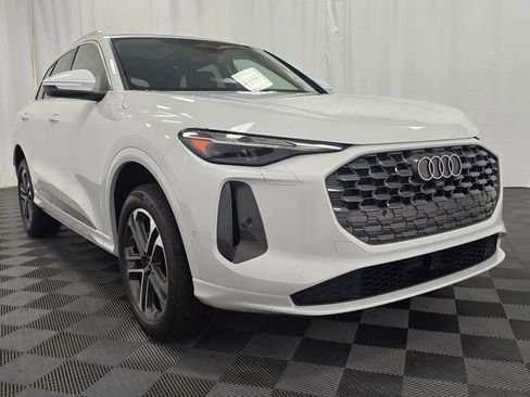 New 2025 Audi Q5 Premium image 8