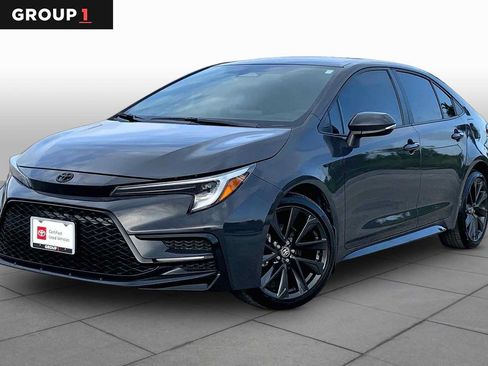 Used 2024 Toyota Corolla SE FWD image 1