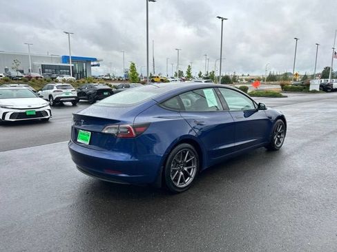 Used 2021 Tesla Model 3 Standard Range Plus RWD image 7