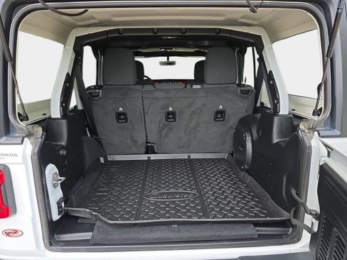 Used 2021 Jeep Wrangler Unlimited Rubicon AWD/4WD image 14